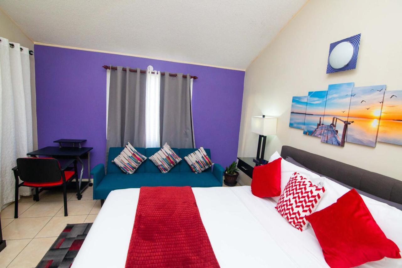 The Oasis I, Portmore Country Club Esterno foto