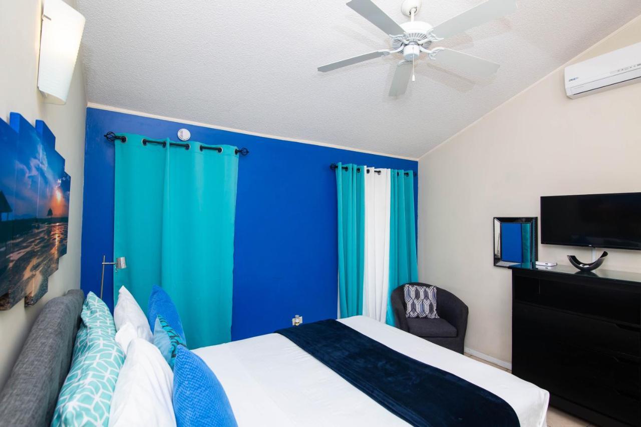 The Oasis I, Portmore Country Club Esterno foto