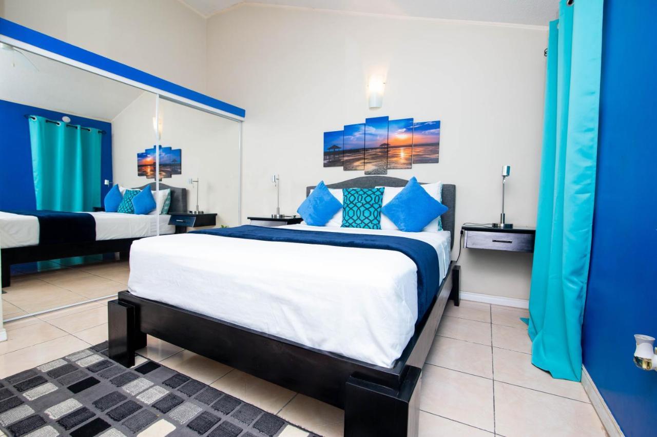 The Oasis I, Portmore Country Club Esterno foto